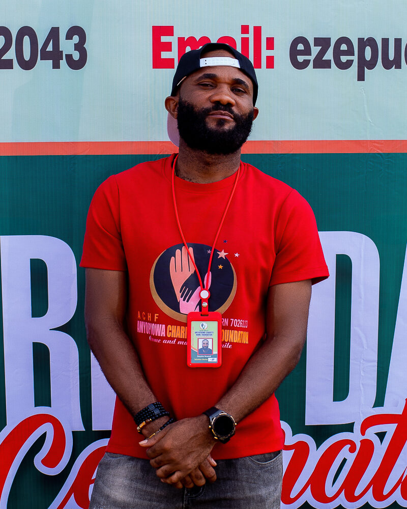 Volunteer 3